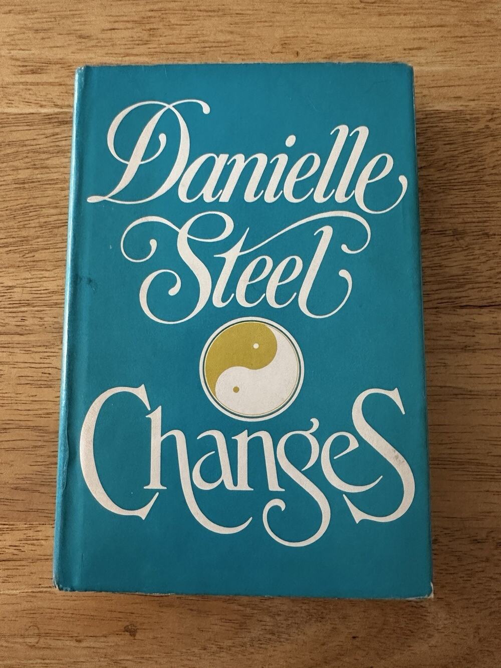 Changes Danielle Steele HB/BCE/DJ/1st ed 1983 Romance book novel Vintage